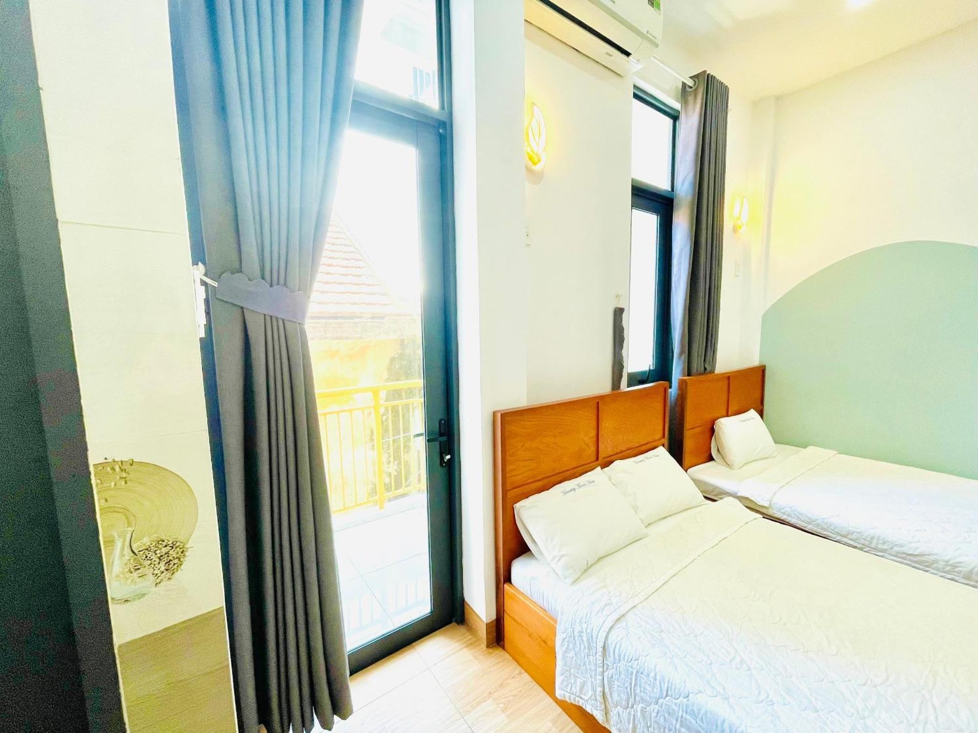 Moon'S House Homestay กวีเญิน ภายนอก รูปภาพ