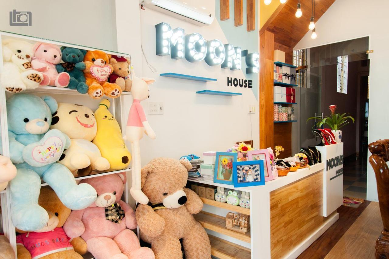 Moon'S House Homestay กวีเญิน ภายนอก รูปภาพ